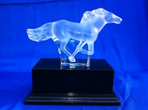 ASLAL1204800 Mounted on wooden base, Clear Crystal Horse